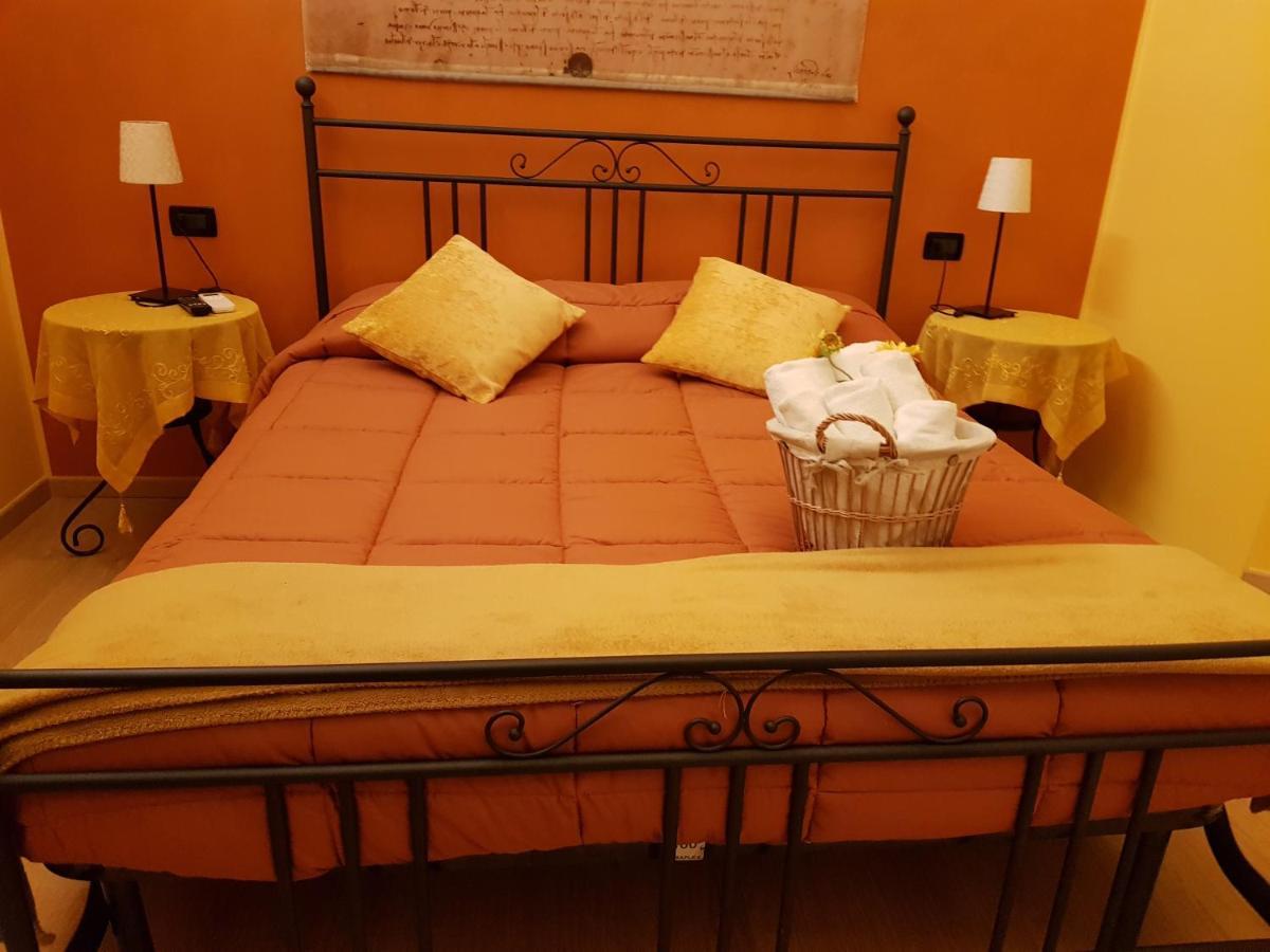 Ghiro Ghiotto Bed and Breakfast Pietra Ligure Εξωτερικό φωτογραφία