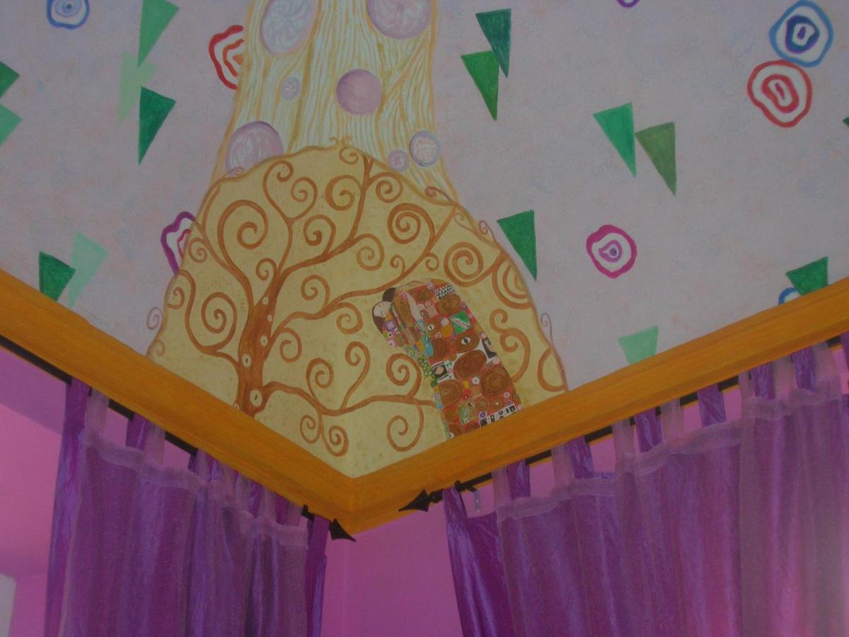 Ghiro Ghiotto Bed and Breakfast Pietra Ligure Εξωτερικό φωτογραφία