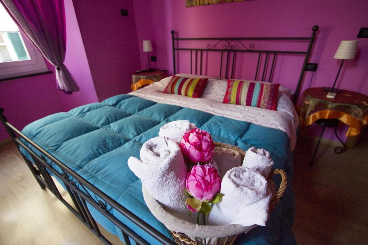 Ghiro Ghiotto Bed and Breakfast Pietra Ligure Εξωτερικό φωτογραφία