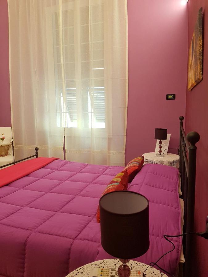 Ghiro Ghiotto Bed and Breakfast Pietra Ligure Εξωτερικό φωτογραφία